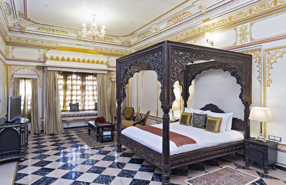 Chunda Palace Udaipur Esterno foto