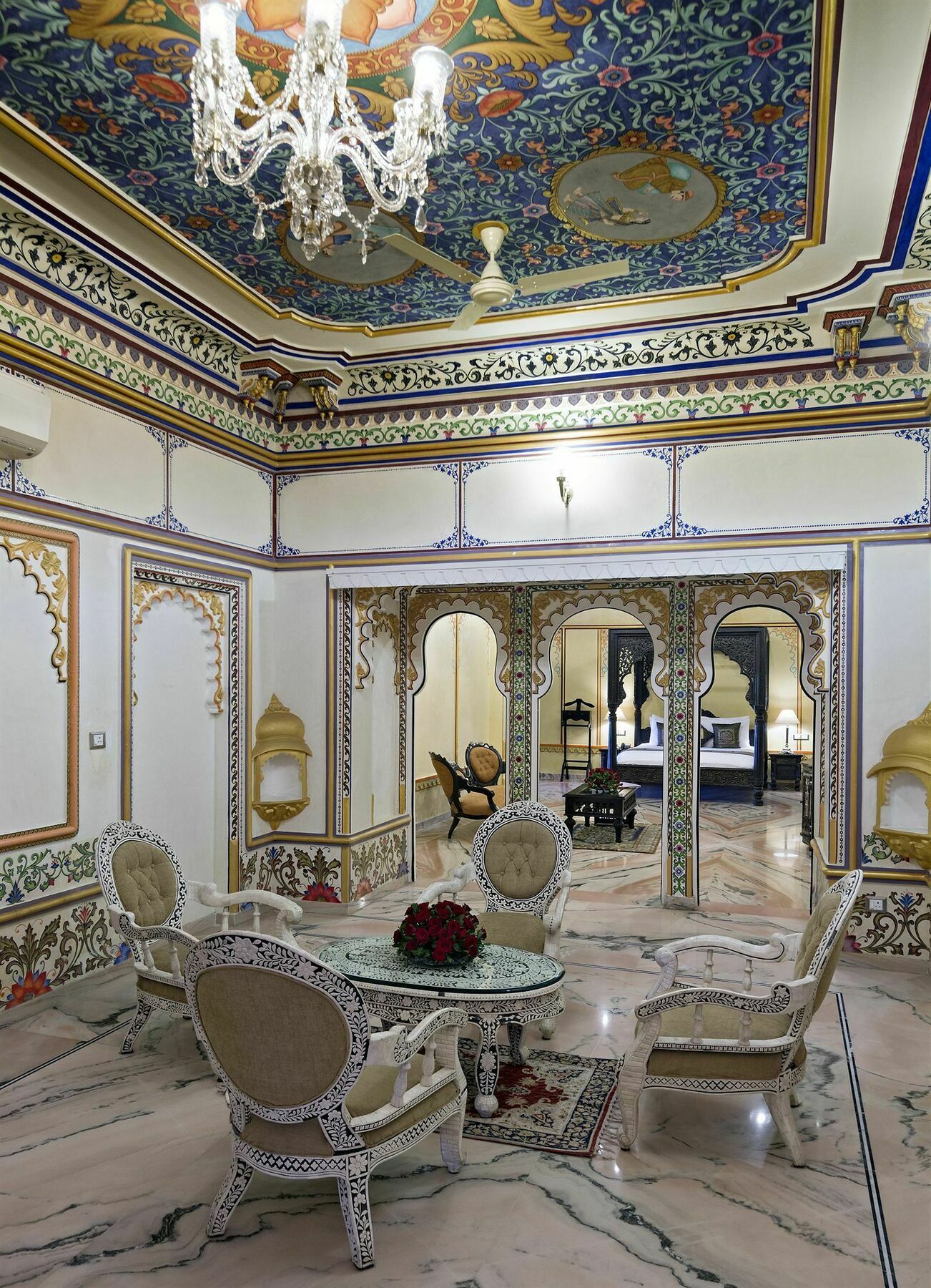 Chunda Palace Udaipur Esterno foto